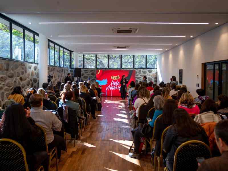 Festival Hola América 2023