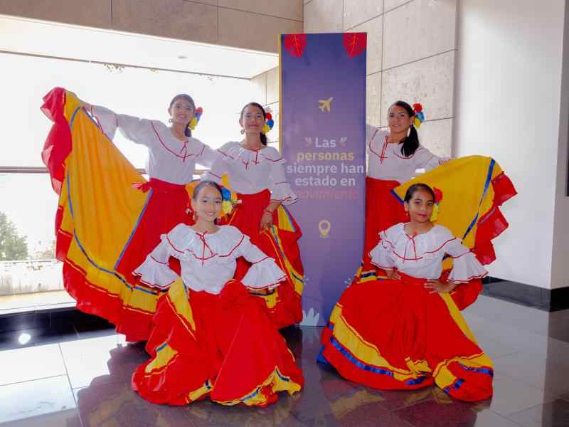 Festival Hola América 2024